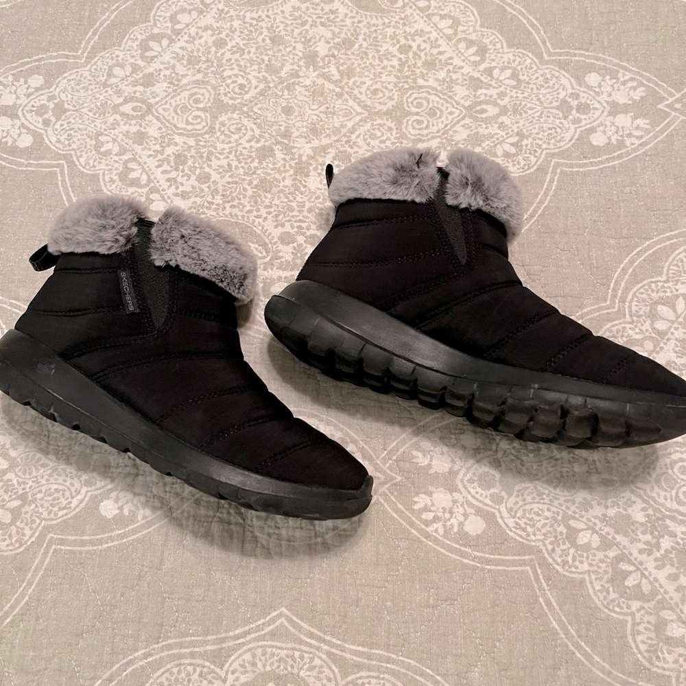 Skechers women’s boots